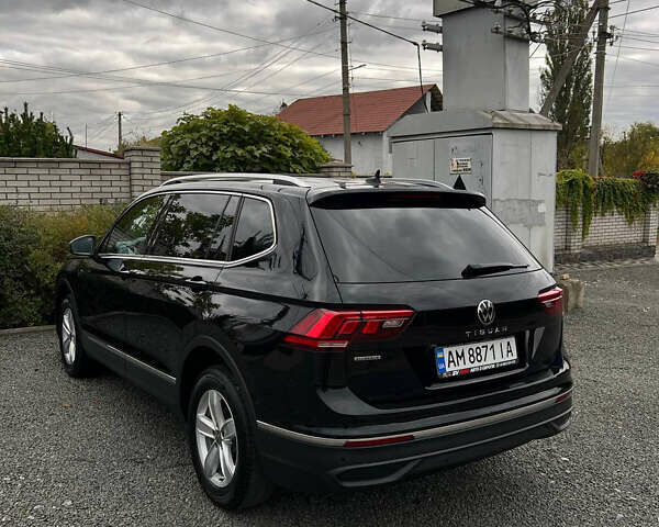 Черный Фольксваген Тигуан, объемом двигателя 1.97 л и пробегом 157 тыс. км за 31800 $, фото 5 на Automoto.ua