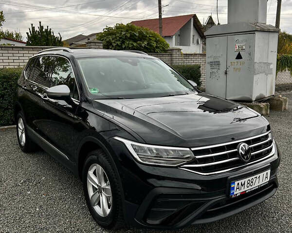 Черный Фольксваген Тигуан, объемом двигателя 1.97 л и пробегом 157 тыс. км за 31800 $, фото 9 на Automoto.ua