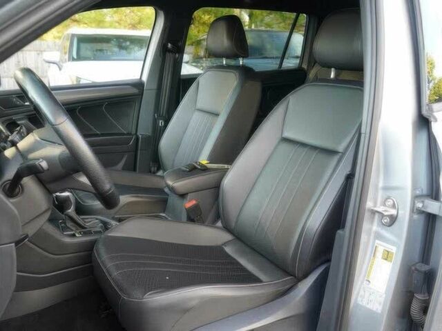 Черный Фольксваген Тигуан, объемом двигателя 2 л и пробегом 28 тыс. км за 15900 $, фото 15 на Automoto.ua