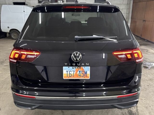 Черный Фольксваген Тигуан, объемом двигателя 2 л и пробегом 115 тыс. км за 21499 $, фото 5 на Automoto.ua