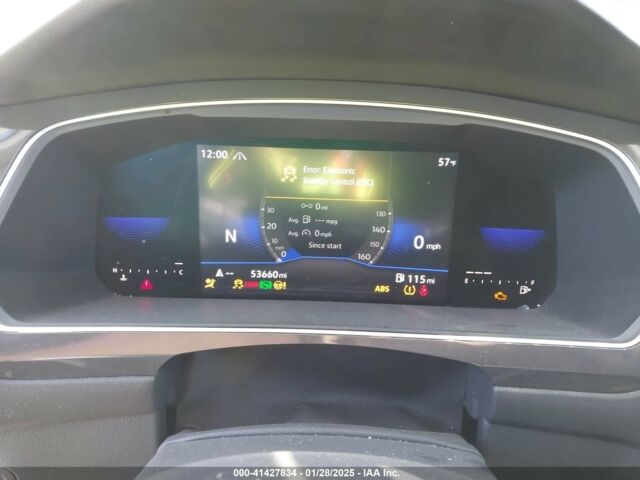 Черный Фольксваген Тигуан, объемом двигателя 2 л и пробегом 86 тыс. км за 14350 $, фото 7 на Automoto.ua