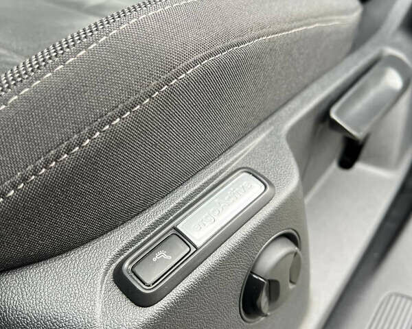 Черный Фольксваген Тигуан, объемом двигателя 1.97 л и пробегом 157 тыс. км за 31800 $, фото 16 на Automoto.ua