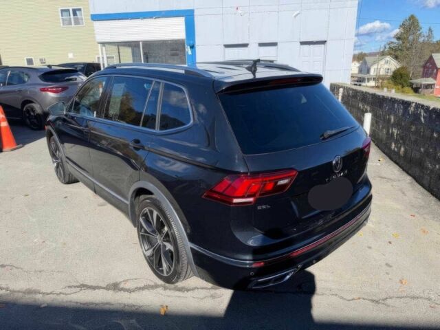 Черный Фольксваген Тигуан, объемом двигателя 2 л и пробегом 29 тыс. км за 19100 $, фото 5 на Automoto.ua