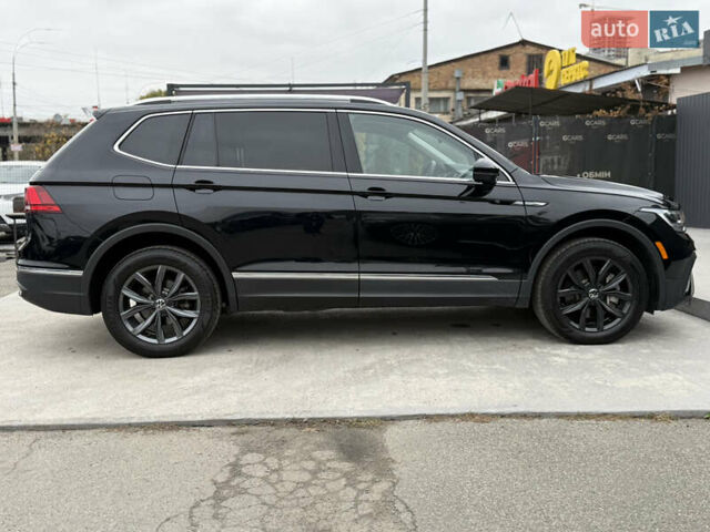 Черный Фольксваген Тигуан, объемом двигателя 1.98 л и пробегом 33 тыс. км за 26999 $, фото 8 на Automoto.ua