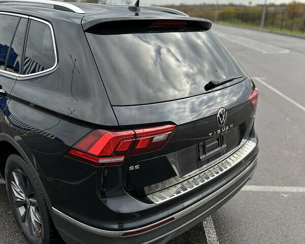 Черный Фольксваген Тигуан, объемом двигателя 2 л и пробегом 137 тыс. км за 22300 $, фото 16 на Automoto.ua