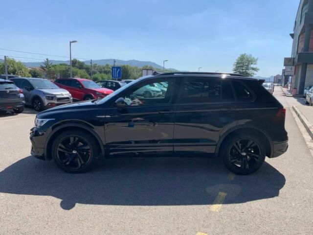 Черный Фольксваген Тигуан, объемом двигателя 2 л и пробегом 15 тыс. км за 17000 $, фото 2 на Automoto.ua