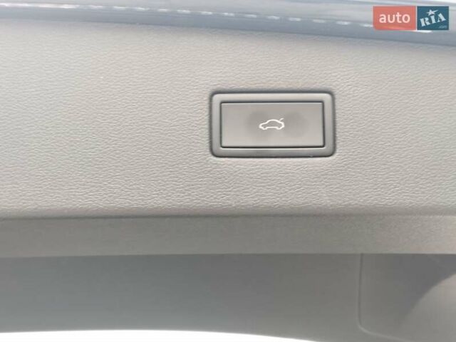 Чорний Фольксваген Тігуан, об'ємом двигуна 1.98 л та пробігом 28 тис. км за 27800 $, фото 15 на Automoto.ua