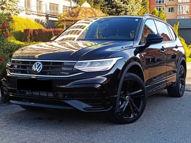 Черный Фольксваген Тигуан, объемом двигателя 2 л и пробегом 55 тыс. км за 26900 $, фото 7 на Automoto.ua