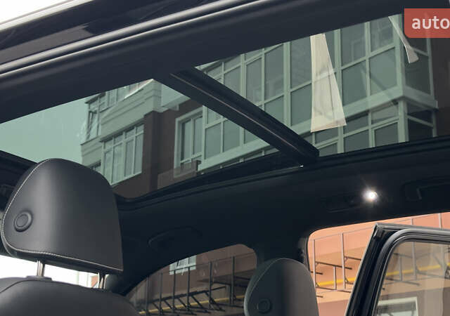 Черный Фольксваген Тигуан, объемом двигателя 1.98 л и пробегом 32 тыс. км за 33700 $, фото 30 на Automoto.ua