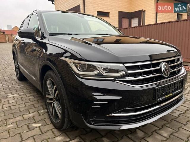 Чорний Фольксваген Тігуан, об'ємом двигуна 1.97 л та пробігом 164 тис. км за 35000 $, фото 3 на Automoto.ua