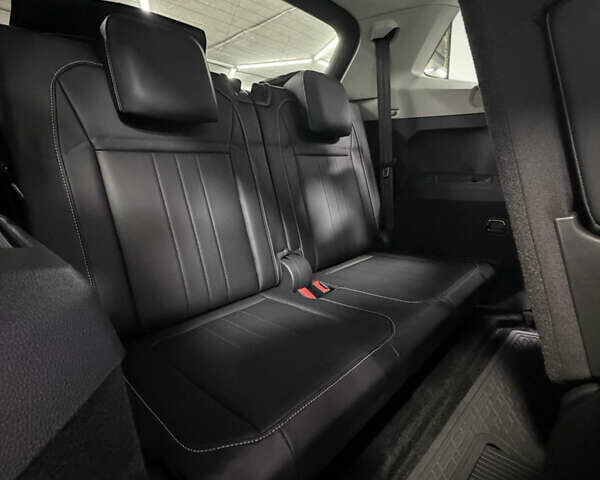 Черный Фольксваген Тигуан, объемом двигателя 2 л и пробегом 13 тыс. км за 27800 $, фото 13 на Automoto.ua