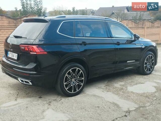 Чорний Фольксваген Тігуан, об'ємом двигуна 1.98 л та пробігом 28 тис. км за 27800 $, фото 3 на Automoto.ua