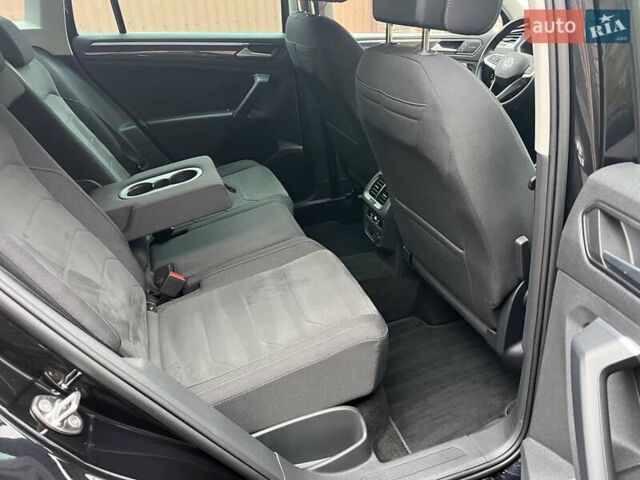 Чорний Фольксваген Тігуан, об'ємом двигуна 1.97 л та пробігом 164 тис. км за 35000 $, фото 33 на Automoto.ua