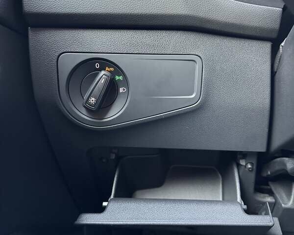 Черный Фольксваген Тигуан, объемом двигателя 1.98 л и пробегом 50 тыс. км за 23700 $, фото 30 на Automoto.ua