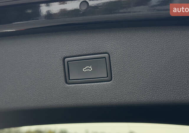 Черный Фольксваген Тигуан, объемом двигателя 1.98 л и пробегом 32 тыс. км за 33700 $, фото 24 на Automoto.ua