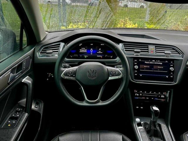 Черный Фольксваген Тигуан, объемом двигателя 2 л и пробегом 71 тыс. км за 27900 $, фото 10 на Automoto.ua