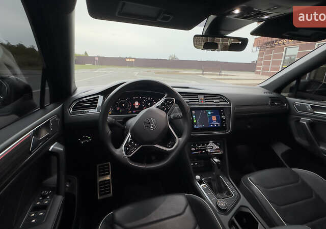 Черный Фольксваген Тигуан, объемом двигателя 1.98 л и пробегом 32 тыс. км за 33700 $, фото 36 на Automoto.ua