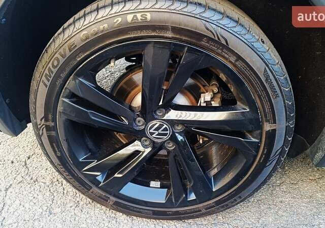 Черный Фольксваген Тигуан, объемом двигателя 2 л и пробегом 89 тыс. км за 26900 $, фото 7 на Automoto.ua