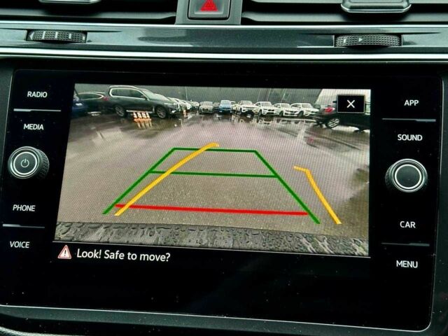 Черный Фольксваген Тигуан, объемом двигателя 2 л и пробегом 71 тыс. км за 27900 $, фото 12 на Automoto.ua