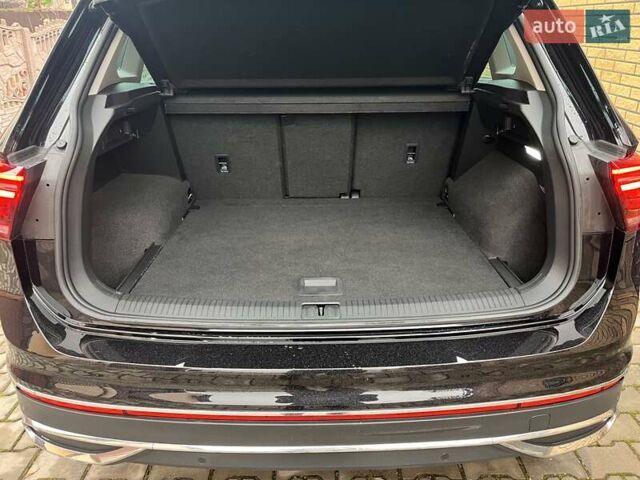 Чорний Фольксваген Тігуан, об'ємом двигуна 1.97 л та пробігом 164 тис. км за 35000 $, фото 29 на Automoto.ua