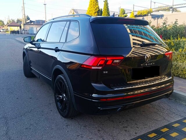 Черный Фольксваген Тигуан, объемом двигателя 2 л и пробегом 55 тыс. км за 26900 $, фото 3 на Automoto.ua