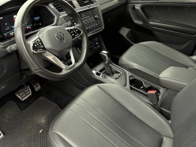 Черный Фольксваген Тигуан, объемом двигателя 0 л и пробегом 89 тыс. км за 26000 $, фото 9 на Automoto.ua