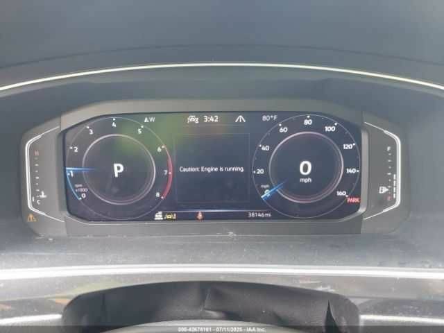 Черный Фольксваген Тигуан, объемом двигателя 2 л и пробегом 38 тыс. км за 8600 $, фото 6 на Automoto.ua