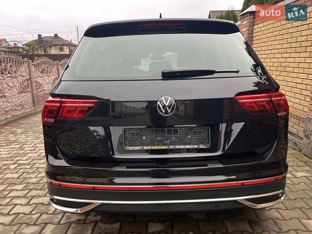 Чорний Фольксваген Тігуан, об'ємом двигуна 1.97 л та пробігом 164 тис. км за 35000 $, фото 9 на Automoto.ua