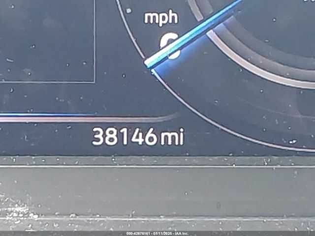 Черный Фольксваген Тигуан, объемом двигателя 2 л и пробегом 38 тыс. км за 8600 $, фото 15 на Automoto.ua