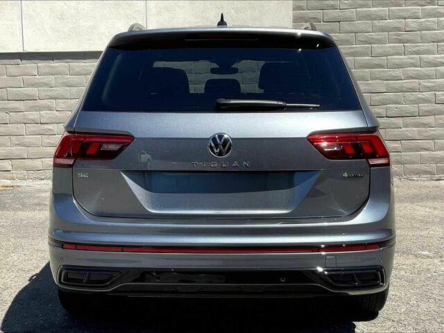 Черный Фольксваген Тигуан, объемом двигателя 2 л и пробегом 11 тыс. км за 7800 $, фото 3 на Automoto.ua