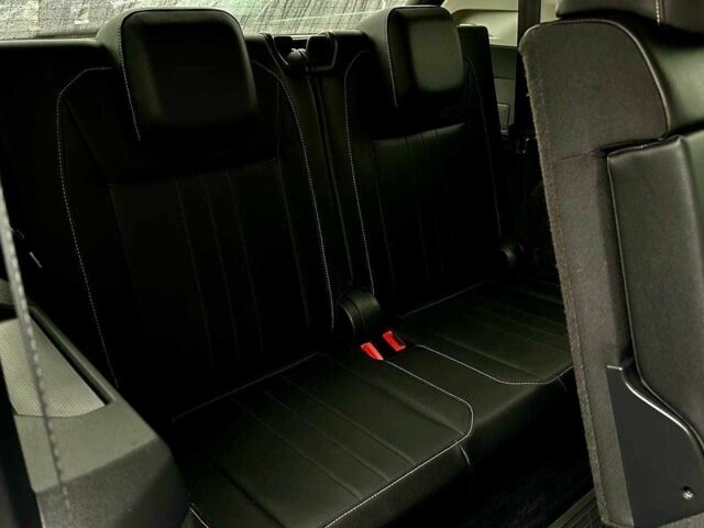 Черный Фольксваген Тигуан, объемом двигателя 2 л и пробегом 71 тыс. км за 27900 $, фото 15 на Automoto.ua