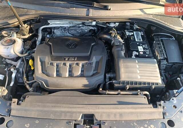 Черный Фольксваген Тигуан, объемом двигателя 2 л и пробегом 89 тыс. км за 26900 $, фото 44 на Automoto.ua