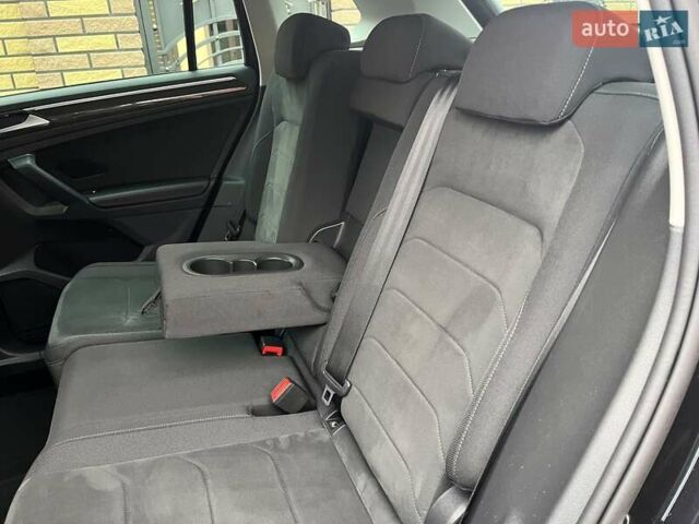 Чорний Фольксваген Тігуан, об'ємом двигуна 1.97 л та пробігом 164 тис. км за 35000 $, фото 26 на Automoto.ua