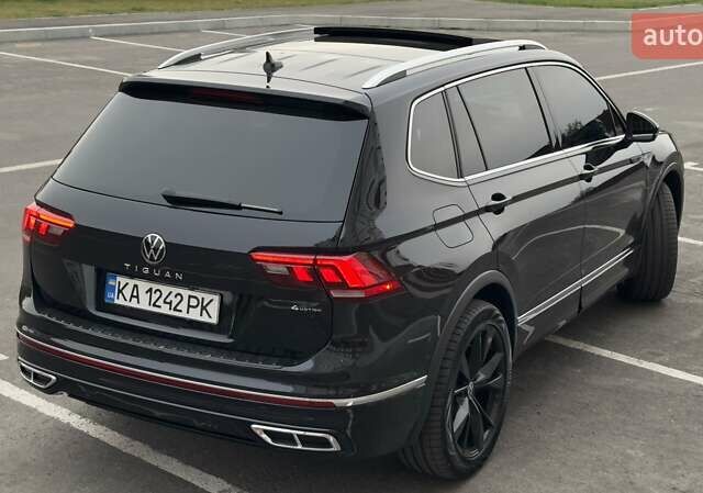Черный Фольксваген Тигуан, объемом двигателя 1.98 л и пробегом 32 тыс. км за 33700 $, фото 15 на Automoto.ua