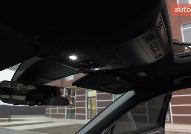 Черный Фольксваген Тигуан, объемом двигателя 1.98 л и пробегом 32 тыс. км за 33700 $, фото 55 на Automoto.ua