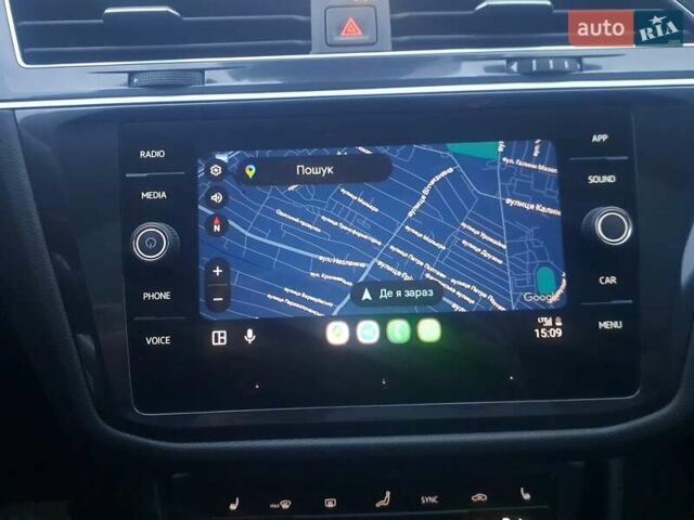 Чорний Фольксваген Тігуан, об'ємом двигуна 1.98 л та пробігом 4 тис. км за 28900 $, фото 26 на Automoto.ua