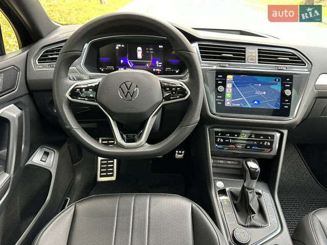Черный Фольксваген Тигуан, объемом двигателя 1.98 л и пробегом 17 тыс. км за 29500 $, фото 19 на Automoto.ua