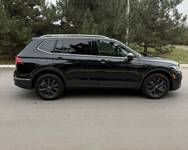 Чорний Фольксваген Тігуан, об'ємом двигуна 1.98 л та пробігом 6 тис. км за 29500 $, фото 10 на Automoto.ua