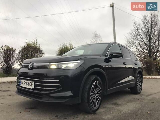 Чорний Фольксваген Тігуан, об'ємом двигуна 1.97 л та пробігом 30 тис. км за 46000 $, фото 6 на Automoto.ua