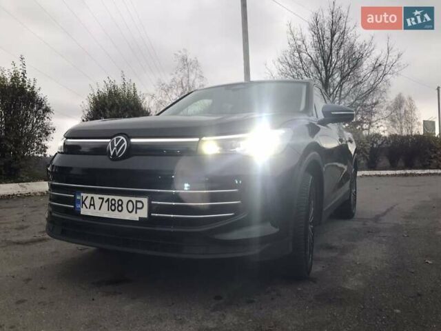 Чорний Фольксваген Тігуан, об'ємом двигуна 1.97 л та пробігом 30 тис. км за 46000 $, фото 4 на Automoto.ua