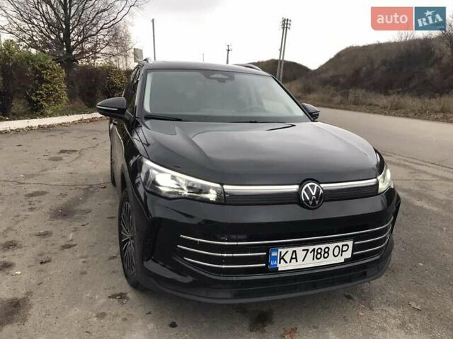Чорний Фольксваген Тігуан, об'ємом двигуна 1.97 л та пробігом 30 тис. км за 46000 $, фото 1 на Automoto.ua