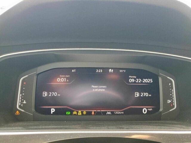 Черный Фольксваген Тигуан, объемом двигателя 2 л и пробегом 15 тыс. км за 9900 $, фото 9 на Automoto.ua