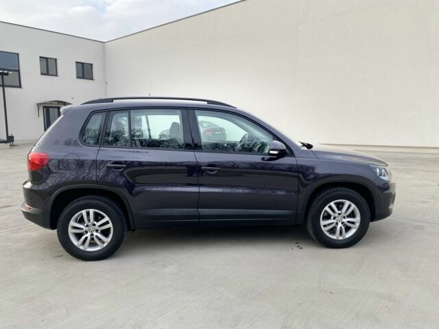 Фіолетовий Фольксваген Тігуан, об'ємом двигуна 2 л та пробігом 233 тис. км за 11800 $, фото 3 на Automoto.ua