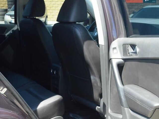 Фиолетовый Фольксваген Тигуан, объемом двигателя 1.98 л и пробегом 90 тыс. км за 15900 $, фото 33 на Automoto.ua