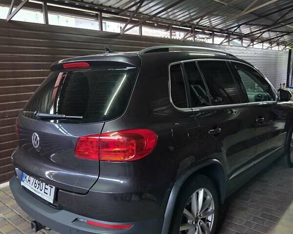 Фиолетовый Фольксваген Тигуан, объемом двигателя 1.98 л и пробегом 135 тыс. км за 16000 $, фото 2 на Automoto.ua