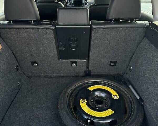 Фіолетовий Фольксваген Тігуан, об'ємом двигуна 1.98 л та пробігом 142 тис. км за 14300 $, фото 19 на Automoto.ua