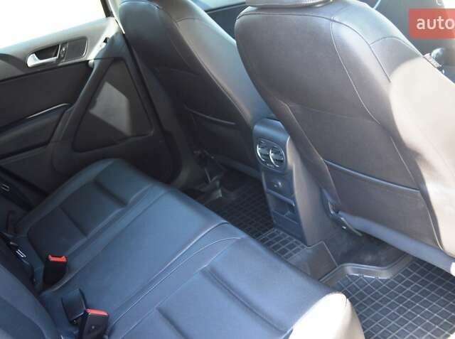 Фиолетовый Фольксваген Тигуан, объемом двигателя 1.98 л и пробегом 90 тыс. км за 15900 $, фото 35 на Automoto.ua