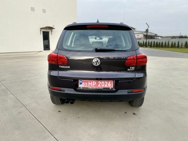 Фіолетовий Фольксваген Тігуан, об'ємом двигуна 2 л та пробігом 233 тис. км за 11800 $, фото 4 на Automoto.ua