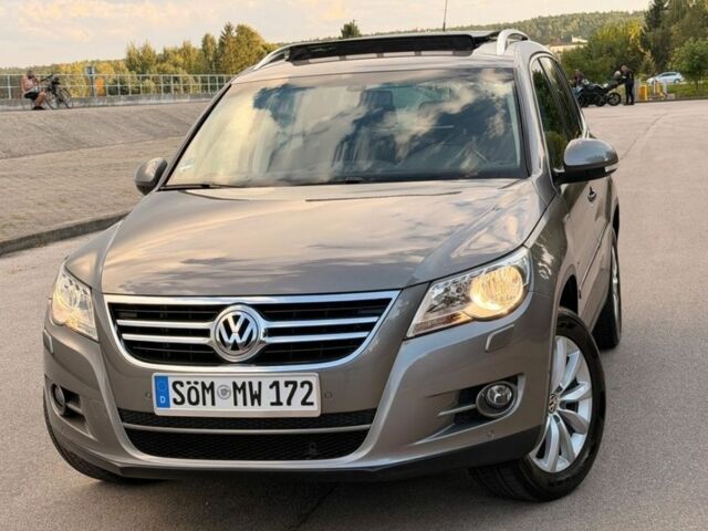 Коричневий Фольксваген Тігуан, об'ємом двигуна 0 л та пробігом 180 тис. км за 4400 $, фото 6 на Automoto.ua