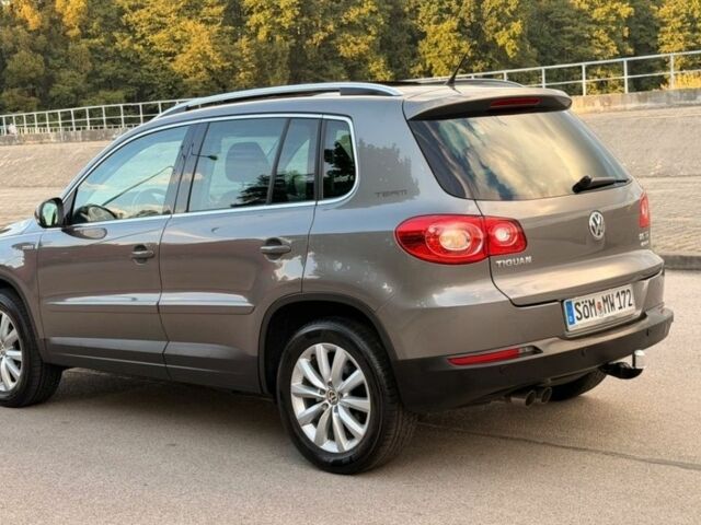 Коричневий Фольксваген Тігуан, об'ємом двигуна 0 л та пробігом 180 тис. км за 4400 $, фото 7 на Automoto.ua